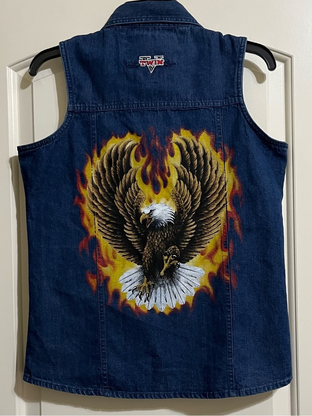 V Twin Motorcycle Apparel Women’s EAGLE Graphic Jean Denim Vest Size Small